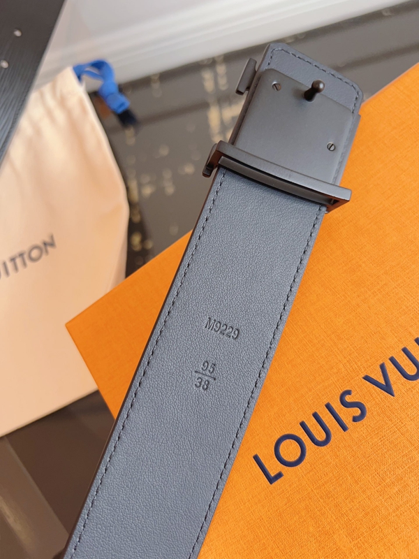 ルイヴィトンベルト着用イメージ